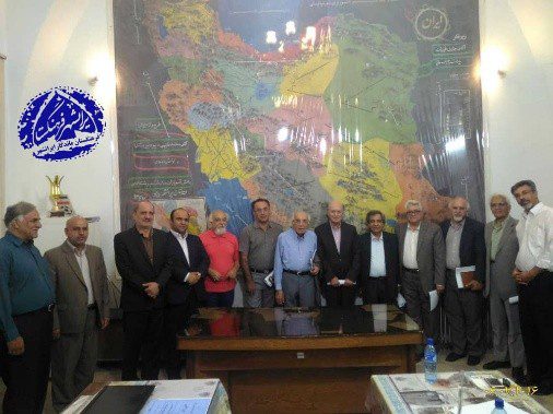 دومین همایش فرهنگستان ماندگار ایرانشهر با عنوان "روایت قصههای یزد" برگزار می شود دومین همایش فرهنگستان ماندگار ایرانشهر با عنوان “روایت قصههای یزد” برگزار می شود