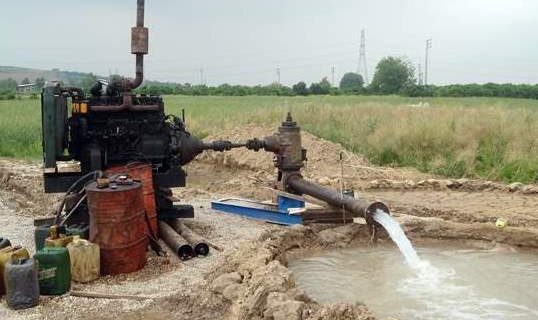 بیش از ۸۰ درصد از زمین های چاههای کشاورزی مستعد میبد به سامانهای نوین آبیاری مجهز شدند بیش از ۸۰ درصد از زمین های چاههای کشاورزی مستعد میبد به سامانهای نوین آبیاری مجهز شدند