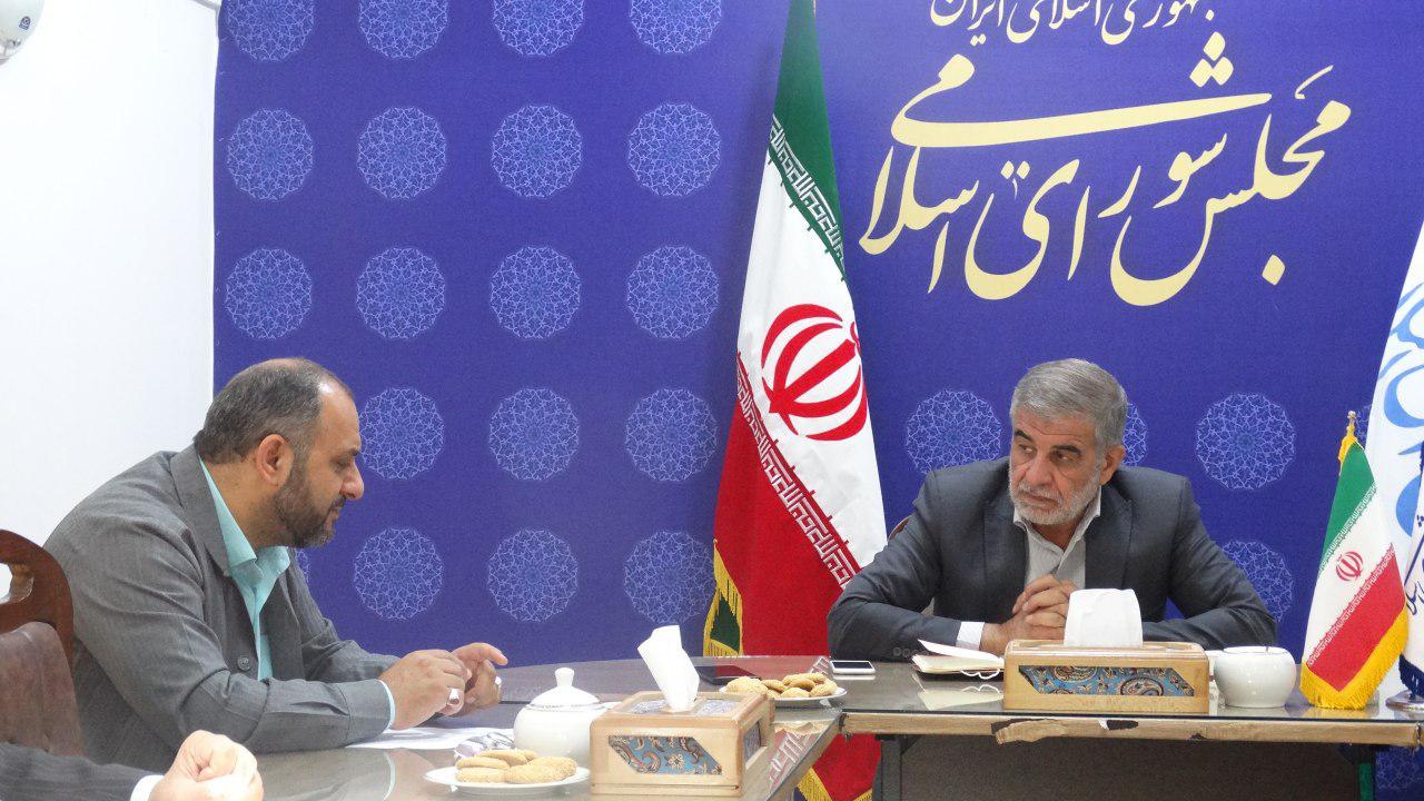 دولت نسبت به واگذاری زمین به مردم برای ساخت مسکن اقدام کند دولت نسبت به واگذاری زمین به مردم برای ساخت مسکن اقدام کند