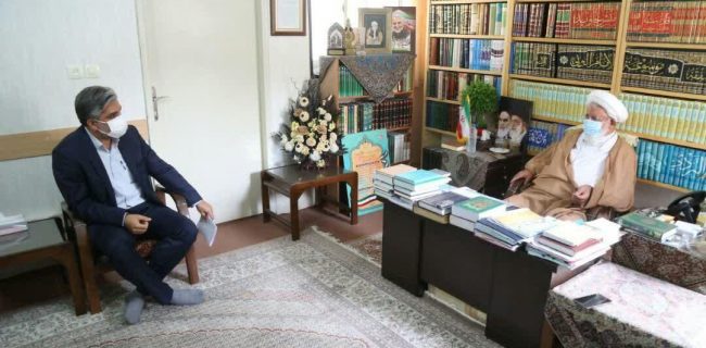 پیگیر تامین خط دوم آب استان یزد هستیم پیگیر تامین خط دوم آب استان یزد هستیم