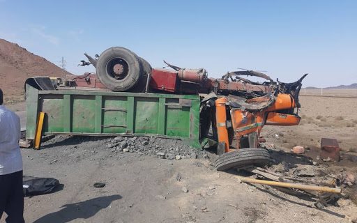واژگونی کامیون یک فوتی بر جای گذاشت