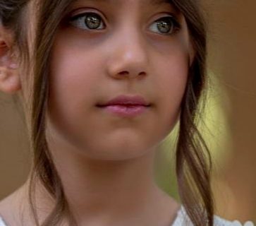 ایفای نقش هنرمند نوجوان در فیلم بلند جشنوارهای ایفای نقش هنرمند نوجوان در فیلم بلند جشنوارهای