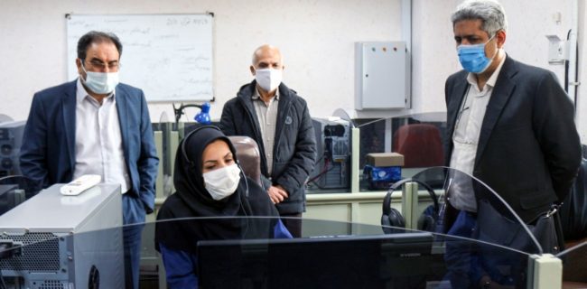 بازدید مدیر مخابرات یزد از مرکز پشیبانی سامانه های ۱۱۸ و ۲۰۲۰ بازدید مدیر مخابرات یزد از مرکز پشیبانی سامانه های ۱۱۸ و ۲۰۲۰