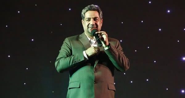 افتخارم این است از آب و خاک شهید نیما کریمی هستم افتخارم این است از آب و خاک شهید نیما کریمی هستم