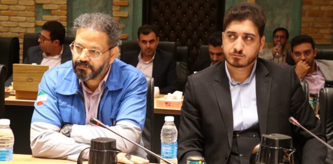 برگزاری کارگروه استانی پایش ایمنی ساختمانهای مهم و بلندمرتبه در یزد برگزاری کارگروه استانی پایش ایمنی ساختمانهای مهم و بلندمرتبه در یزد