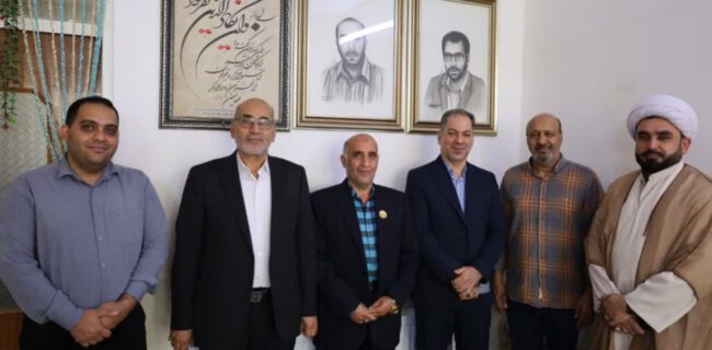 دیدار صمیمانه مدیرکل آموزش و پرورش استان با جانباز فرهنگی محمدرضا عسکری دیدار صمیمانه مدیرکل آموزش و پرورش استان با جانباز فرهنگی محمدرضا عسکری