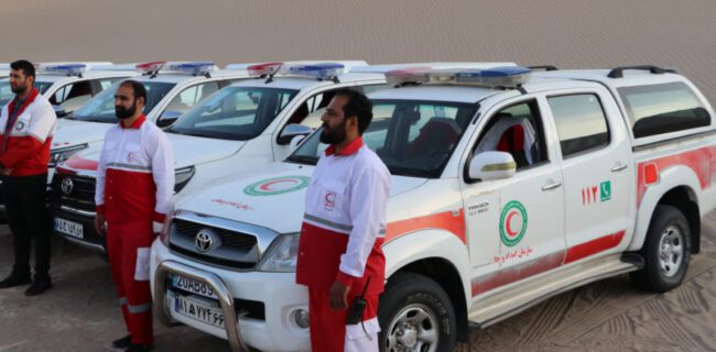 مهارت در دل کویر؛ آموزش آفرود برای نجاتگران هلال احمر یزد مهارت در دل کویر؛ آموزش آفرود برای نجاتگران هلال احمر یزد