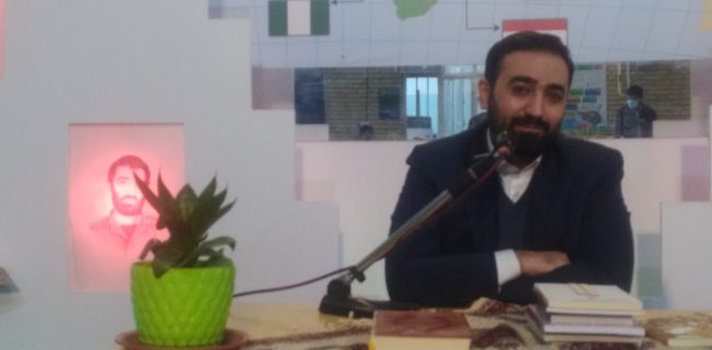 فضای مجازی زمینه اطلاع رسانی و سرگرمی دارد نه تربیتی فضای مجازی زمینه اطلاع رسانی و سرگرمی دارد نه تربیتی