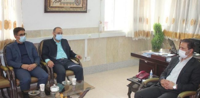 مددجویان بهاباد وام اشتغال برای ساخت نیروگاه خورشیدی دریافت می کنند مددجویان بهاباد وام اشتغال برای ساخت نیروگاه خورشیدی دریافت می کنند