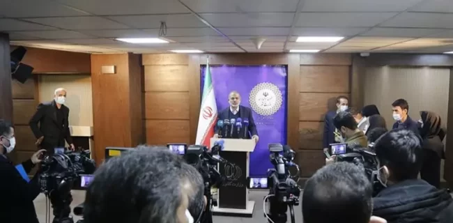ستاد ملی مدیریت بیماری کرونا بر تزریق سه دوز واکسن تاکید دارد ستاد ملی مدیریت بیماری کرونا بر تزریق سه دوز واکسن تاکید دارد