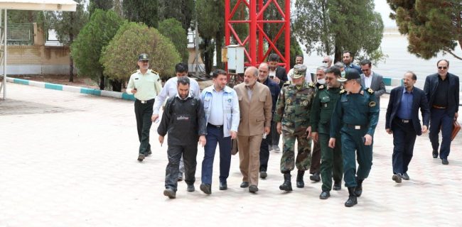 ورود وزیر کشور به استان یزد
