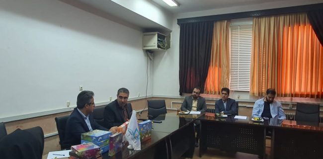 معاون پژوهش و فناوری دانشگاه آزاد یزد از دفاع ۴ هسته نوآورانه، فناورانه خبر داد