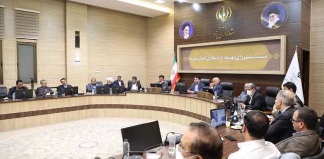 استاندار یزد: منابع طبیعی، میراث فرهنگی و منابع انسانی سه ثروت بزرگ و از پایه های پیشرفت و تعالی استان یزد است