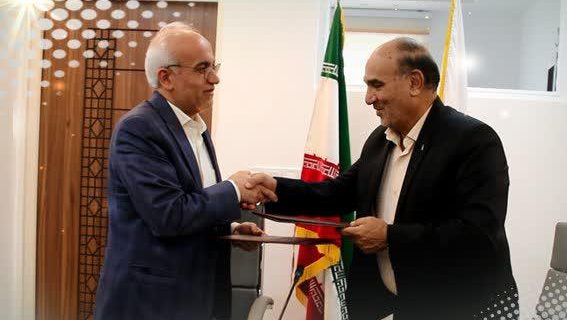 امضای تفاهم نامه دانشگاه آزاد یزد با شرکت پیشکسوتان ماندگار غدیر یزد امضای تفاهم نامه دانشگاه آزاد یزد با شرکت پیشکسوتان ماندگار غدیر یزد