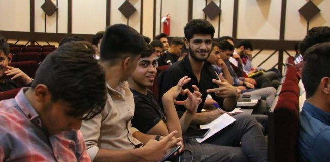 اولین تجربه متفاوت دانشجویان جدیدالورود دانشگاه آزاد یزد در اردوی توجیهی
