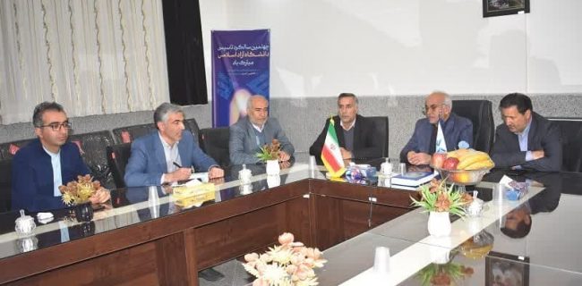 اخبار کوتاه از سفر رئیس دانشگاه آزاد یزد به بهاباد اخبار کوتاه از سفر رئیس دانشگاه آزاد یزد به بهاباد