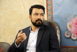 فردوسی بین ایران باستانی و ایران اسلامی تعادل برقرار کرد فردوسی بین ایران باستانی و ایران اسلامی تعادل برقرار کرد