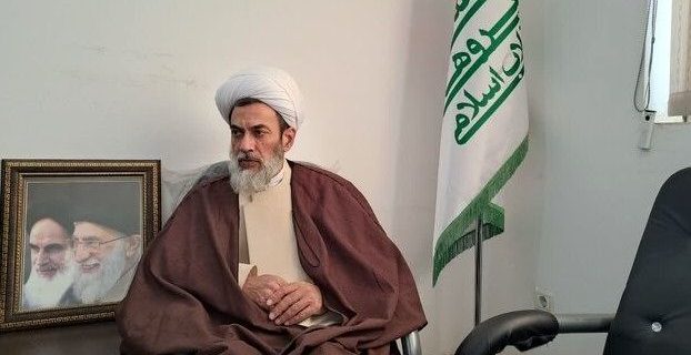 صدای مردم در سفر رئیس جمهور شنیده شود/ برخی انتصابات یزد به نفع باند و جناح خاصی است صدای مردم در سفر رئیس جمهور شنیده شود/ برخی انتصابات یزد به نفع باند و جناح خاصی است