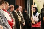 بانوی عضو جوان و نجاتگر هلال احمر استان یزد برنده تندیس ملی فداکاری شد بانوی عضو جوان و نجاتگر هلال احمر استان یزد برنده تندیس ملی فداکاری شد