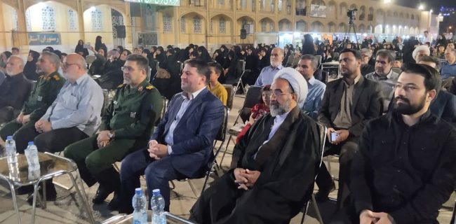 خبرنگاران افسران خط مقدم مقابله با جنگ ترکیبی دشمن هستند خبرنگاران افسران خط مقدم مقابله با جنگ ترکیبی دشمن هستند