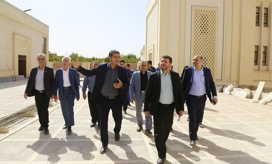 مجتمع چندمنظوره یزدباف کم نظیر در سطح کشور/تبدیل یزد به قطب تولید پوشاک کشور مجتمع چندمنظوره یزدباف کم نظیر در سطح کشور/تبدیل یزد به قطب تولید پوشاک کشور