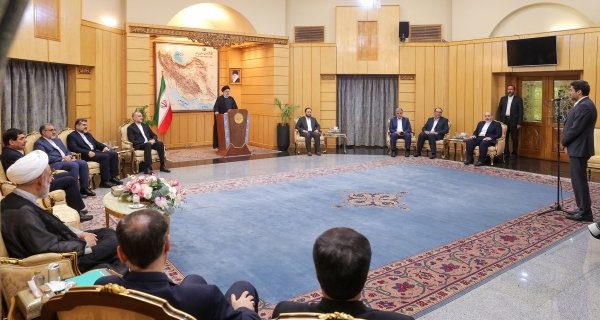 اعضای اکو بر نقش محوری و مهم مسیر ترانزیتی ایران تاکید داشتند اعضای اکو بر نقش محوری و مهم مسیر ترانزیتی ایران تاکید داشتند