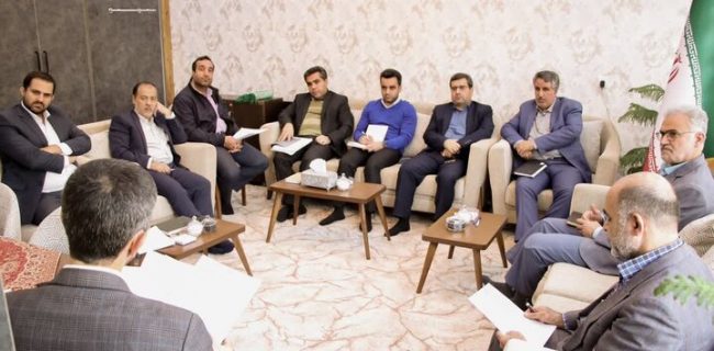 تسریع در اجرای واگذاری زمین برای احداث نیروگاه‌های خورشیدی یزد