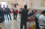 بازدید امام جمعه شهرستان زارچ از فعالیت تیم سیار اهدای خون