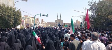روز یلدا در یزد ضد صهیونیستی شد/طنین فریادمرگ بر اسرائیل در سراسر استان یزد