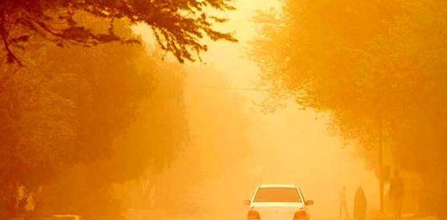 گردوخاک به هوای داغ یزد اضافه شد گردوخاک به هوای داغ یزد اضافه شد