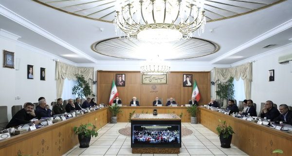 همه ظرفیتها برای تولید برق به کار گرفته شده و ادارات حداکثر صرفهجویی را داشته باشند همه ظرفیتها برای تولید برق به کار گرفته شده و ادارات حداکثر صرفهجویی را داشته باشند
