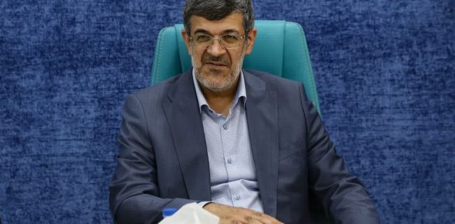 لزوم ایجاد تفرجگاه‌های بزرگ در چهار گوشه شهر یزد/ برنامه‌ریزی استان جهت انتقال «مخزن نفت» و «ریل راه آهن» از محدوده شهر یزد/ عزم جدی استان جهت کاهش آسیب‌های اجتماعی
