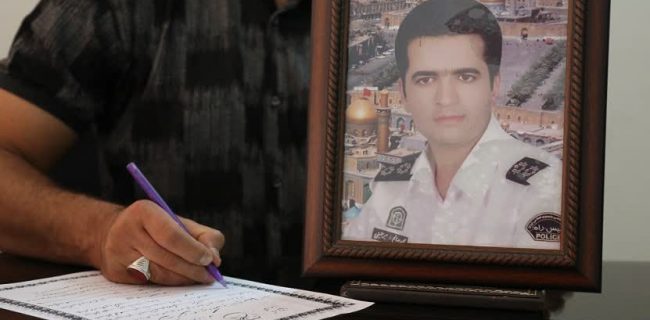 اختصاص هزینه مراسم سالگرد سرباز وظیفه یزدی به آزادی زندانی