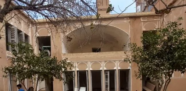 استقرار دبیرخانه دائمی طلایه داران گردشگری ایران و دیپلماسی شهری در بافت تاریخی یزد