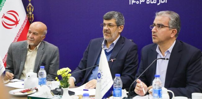 برنامه یزد پایدار در راستای مسیر توسعه اقتصادی استان طراحی شده است برنامه یزد پایدار در راستای مسیر توسعه اقتصادی استان طراحی شده است