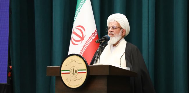نخبگان، موتور محرک جامعه برای تحول و پیشرفت هستند