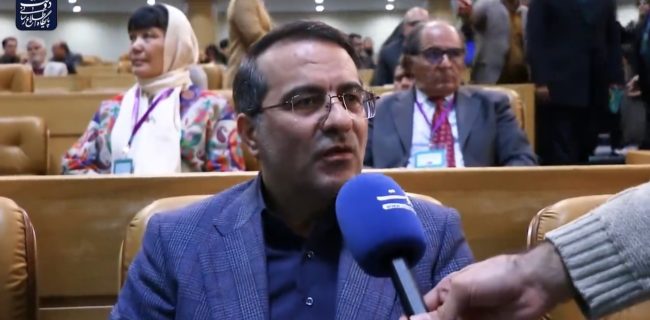 زمینه جذب و اشتغال نخبگان را تسهیل می‌کنیم