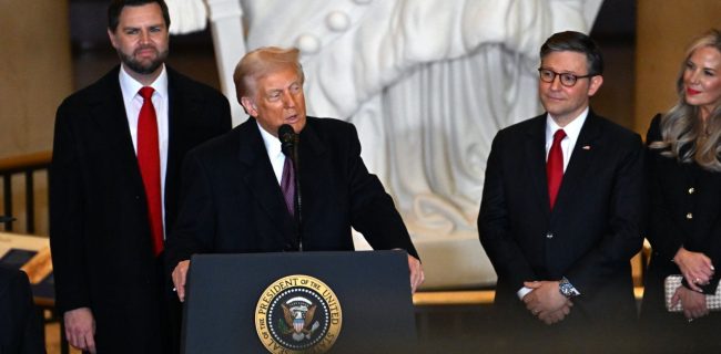 ترامپ آمریکا را از توافق آب و هوایی پاریس خارج می‌کند