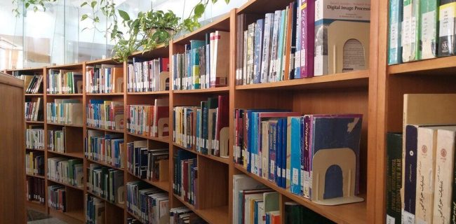 جریمه دیرکرد کتاب در کتابخانههای یزد تا آخر دیماه بخشیده شد جریمه دیرکرد کتاب در کتابخانههای یزد تا آخر دیماه بخشیده شد