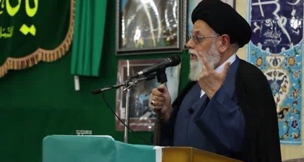 عبور از دوگانهسازی دشمن با حرکت در مسیر انقلاب عبور از دوگانهسازی دشمن با حرکت در مسیر انقلاب