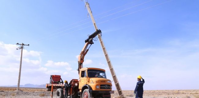 بهره برداری ۱۵۸ پروژه برق رسان با اعتباری بالغ بر ۴۴۳ میلیارد تومان در استان یزد