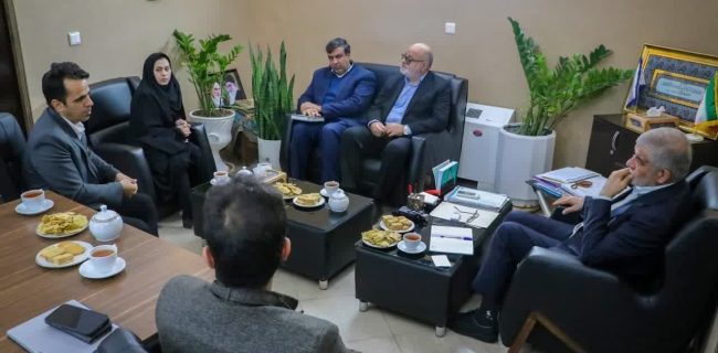 درخشش ورزشکاران یزدی نیازمند حمایت جدی مسئولان است درخشش ورزشکاران یزدی نیازمند حمایت جدی مسئولان است