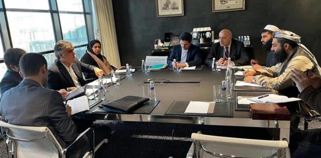 تفاهم روسای‌بانک‌های مرکزی ایران و افغانستان برای توسعه و تقویت مناسبات پولی و بانکی