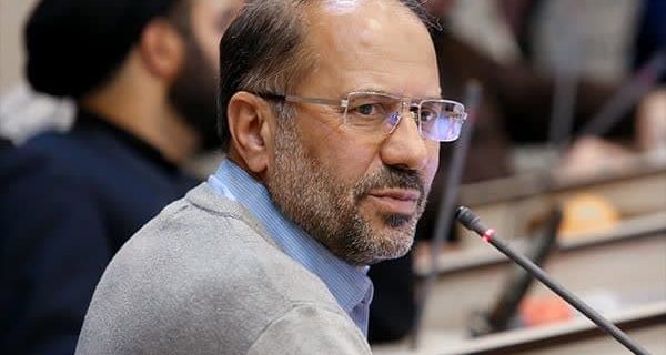 توزیع 19 هزار اصله نهال رایگان در شهر یزد آغاز شد توزیع ۱۹ هزار اصله نهال رایگان در شهر یزد آغاز شد