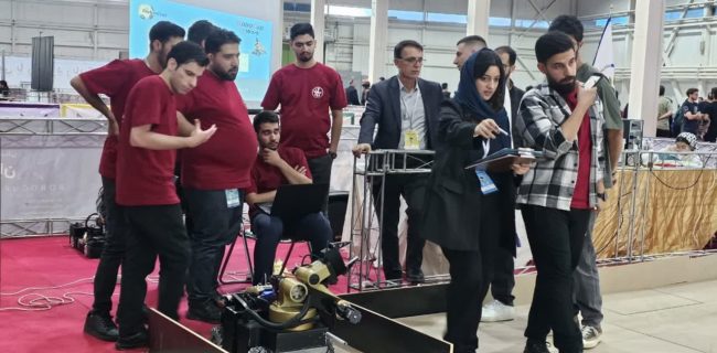 دانشگاه آزاد اسلامی یزد پرافتخارترین واحد دانشگاهی در نوزدهمین دوره مسابقات بین المللی ربوکاپ آزاد