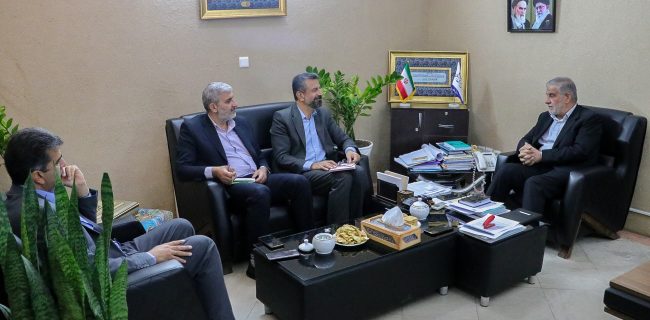 نماینده مردم و فرماندار اشکذر پیگیر مسکن ملی جوانان مجومرد و ابراهیم آباد نماینده مردم و فرماندار اشکذر پیگیر مسکن ملی جوانان مجومرد و ابراهیم آباد