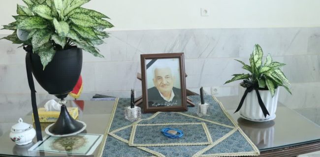 تقدیر از میراث‌داران آموزش در یزد؛ یادی از رضا سلطان‌زاده و تجلیل از معلمان پیشکسوت