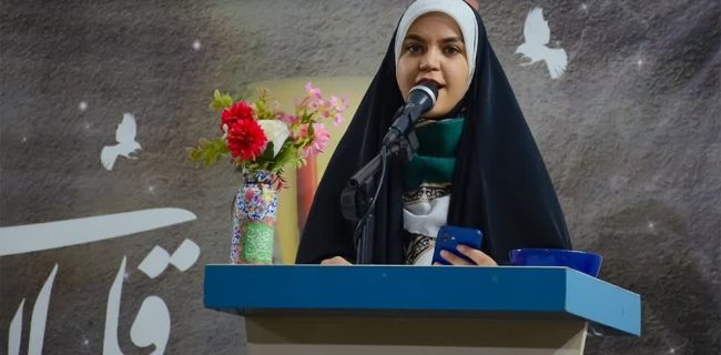 سومین شب شعر قلمدان‌های فیروزه؛ تجلی شعر آیینی در یزد