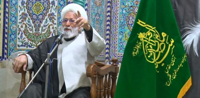 بزرگداشت سی و ششمین سالگرد امام راحل در میبد