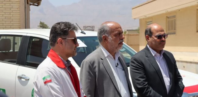 تحویل ۶ دستگاه ست نجات امدادی به هلال احمر شهرستان‌های مهریز، ابرکوه ،بافق ،بهاباد ،خاتم و مروست
